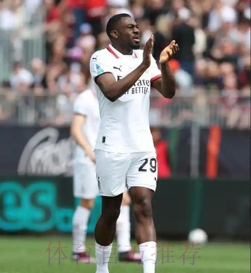 尼斯主帅:希望大巴黎胜皇马 这对法国足球非常有利 尼斯主帅:希望大巴黎胜皇马 这对法国足球非常有利